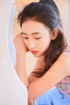 色偷偷色噜噜狠狠网站年轻人